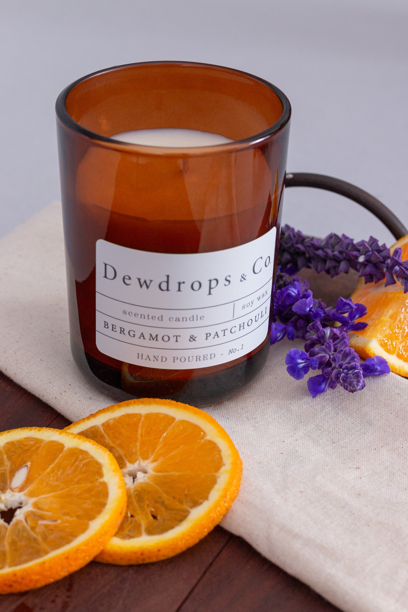 No.1 Bergamot & Patchouli Scented Candle - Amber